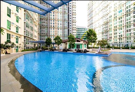 airbnb makati philippines.